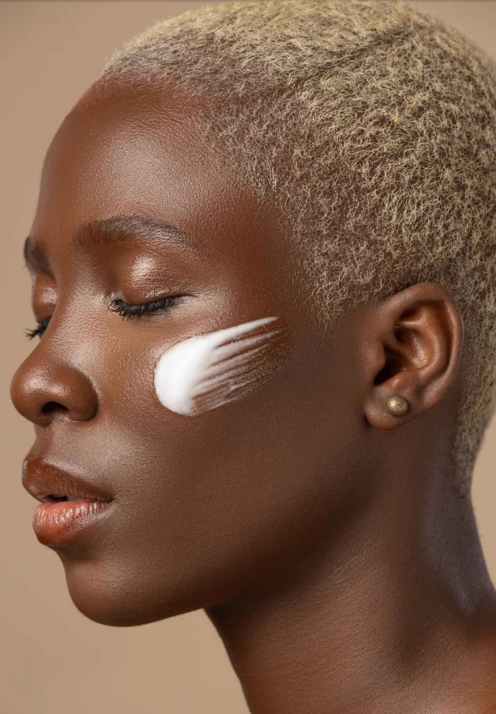 The Ultimate Guide to Choosing a Sunscreen in Nigeria